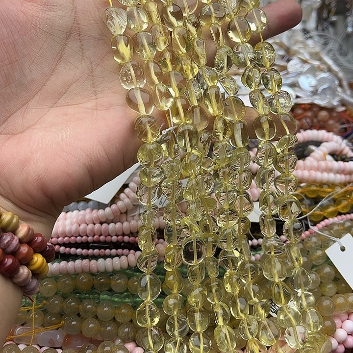 玛瑙/玉髓未镶嵌珠宝半成品一条柠檬晶随型