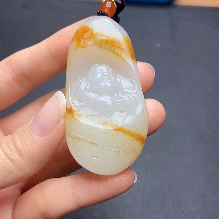 和田玉挂件未镶嵌一**行N