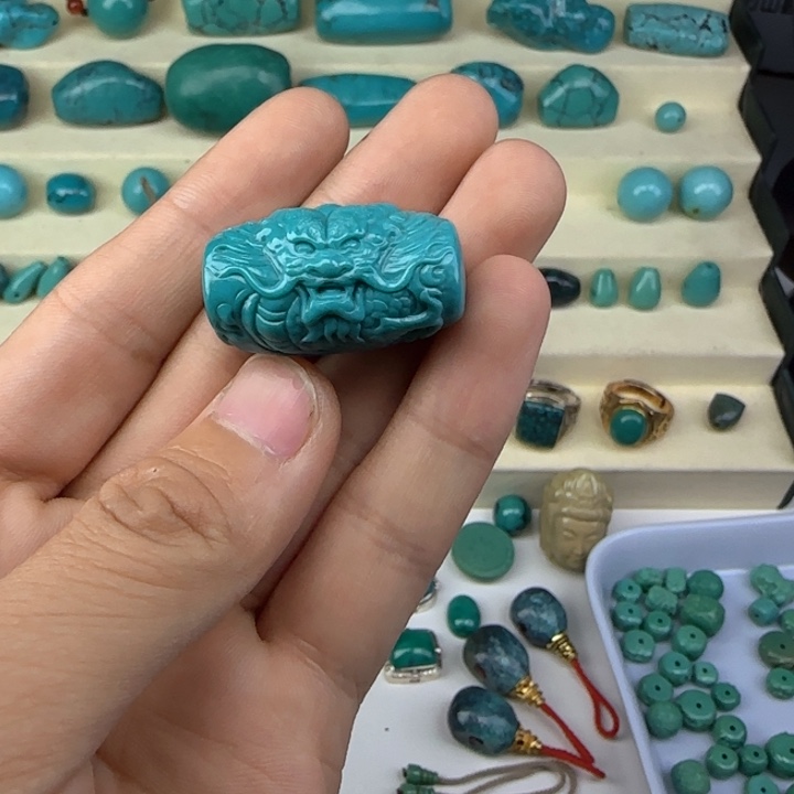 绿松石未镶嵌绿松石