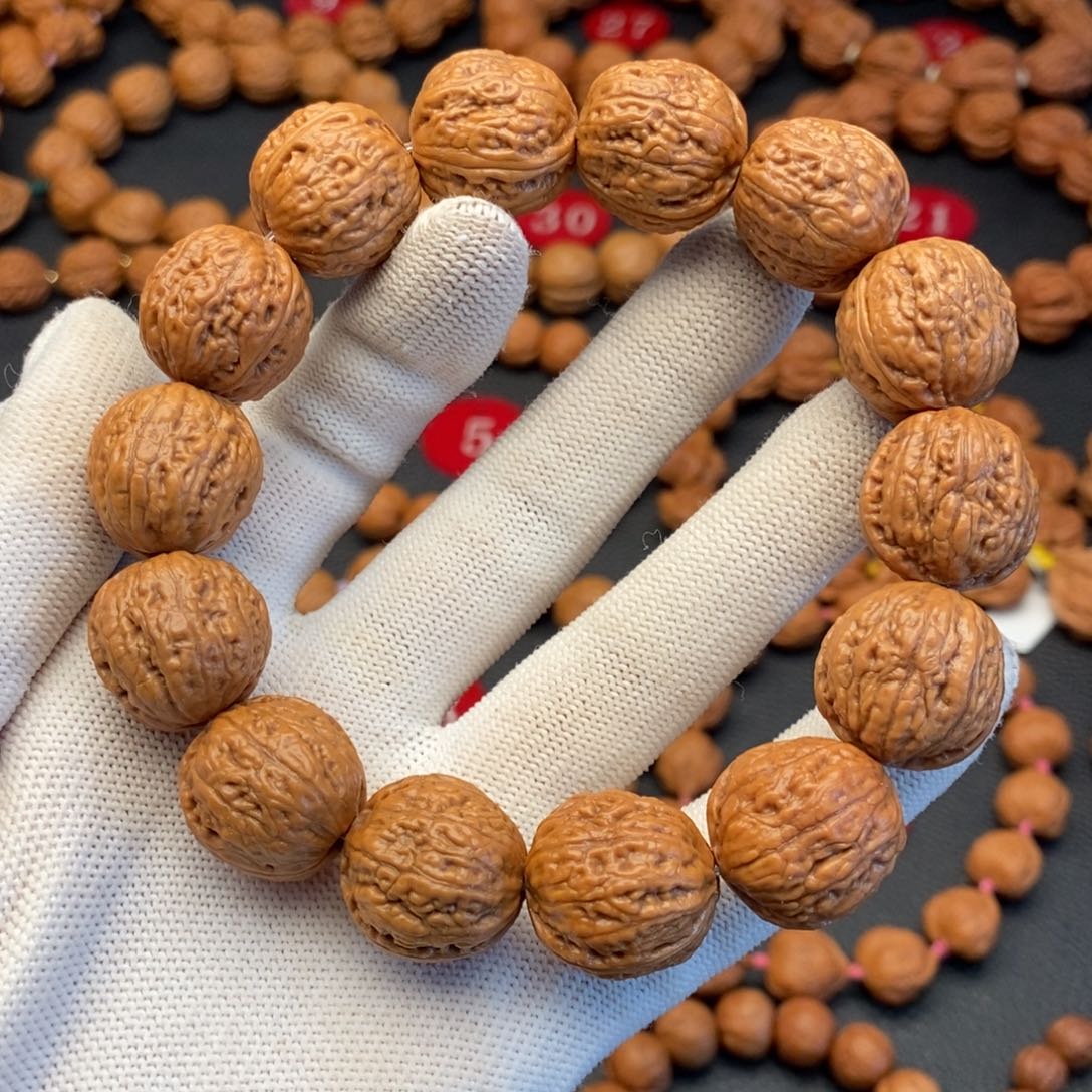 文玩核桃手串20尺密纹