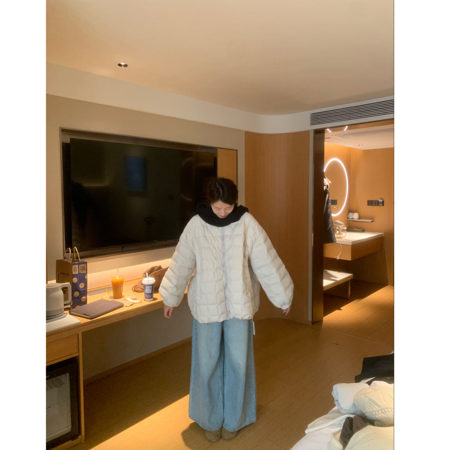 【楠楠】韩系大版型豆腐块宽松廓形保暖羽绒服外套(配围巾)  
