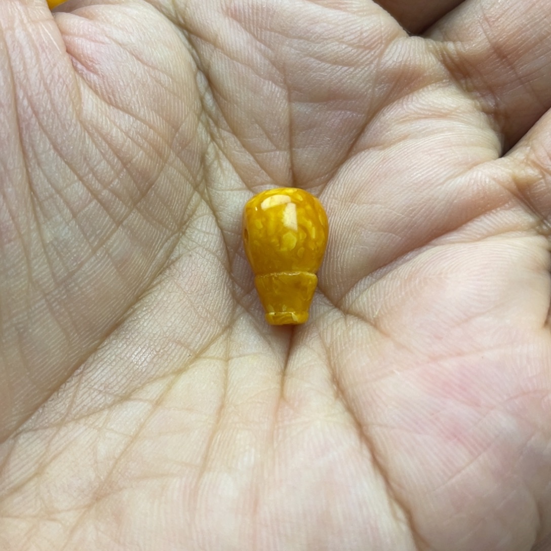 蜜蜡未镶嵌吊坠(不含链)