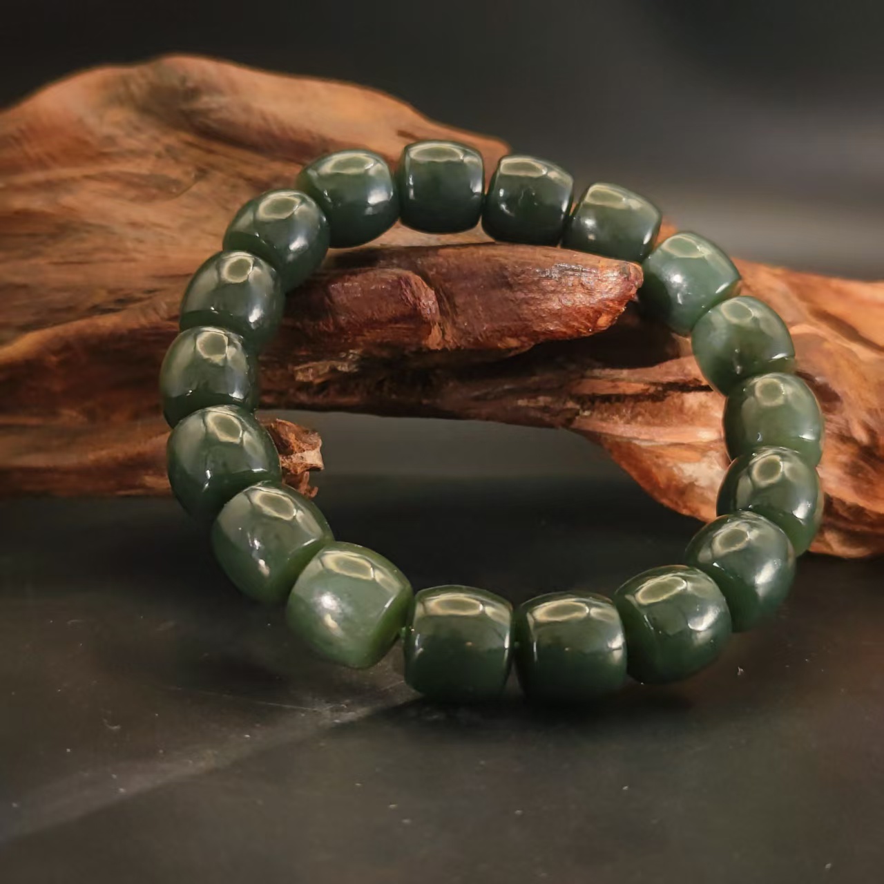 Q和田玉且末桶珠手串（卡12）2237