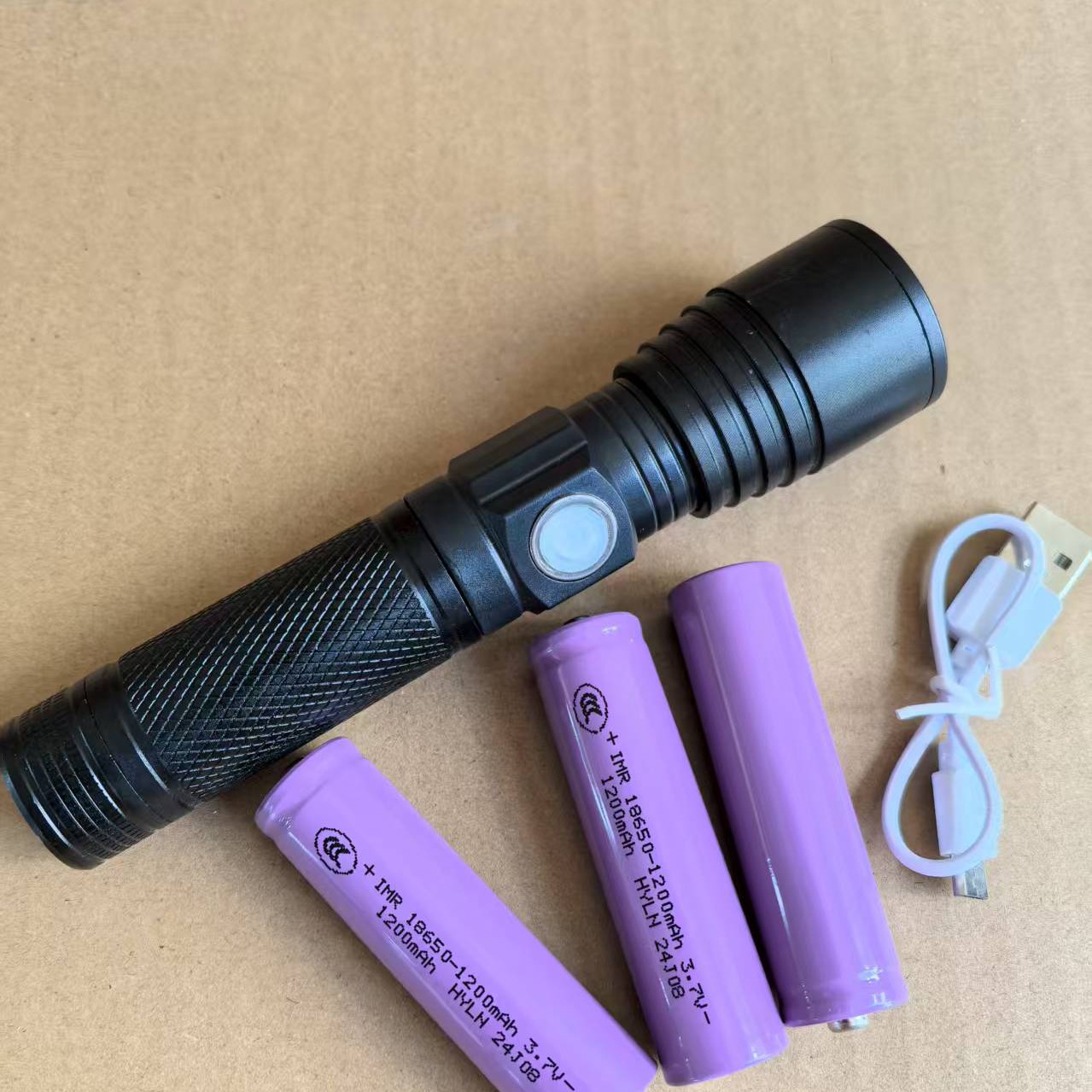 强光可充电式超亮小型聚光户外家用迷你便携巡逻耐用远射手电筒