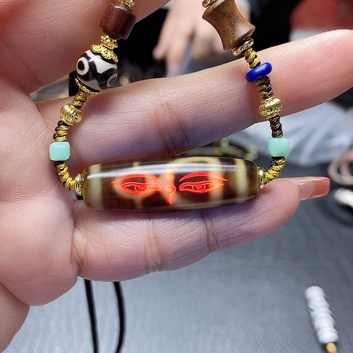 玛瑙/玉髓颈饰合金