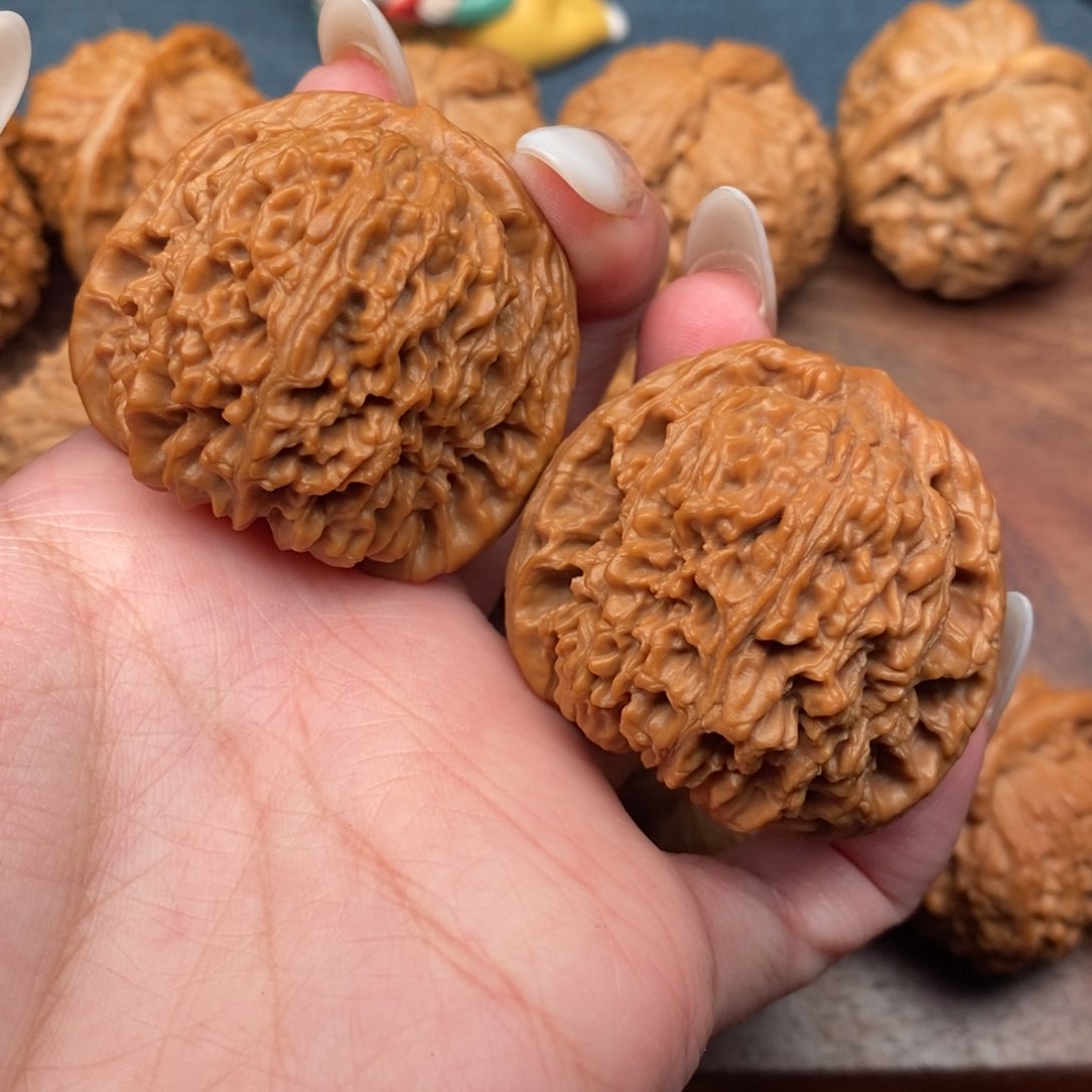 文玩核桃把件全品一代逐鹿南疆42，大克重