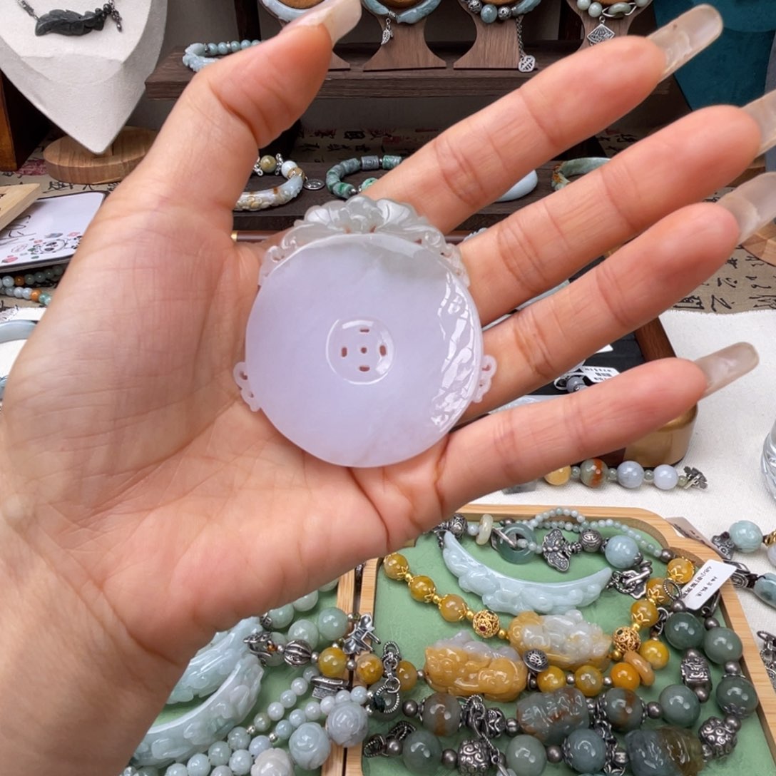 祈****未镶嵌手链翡翠翡翠牌子