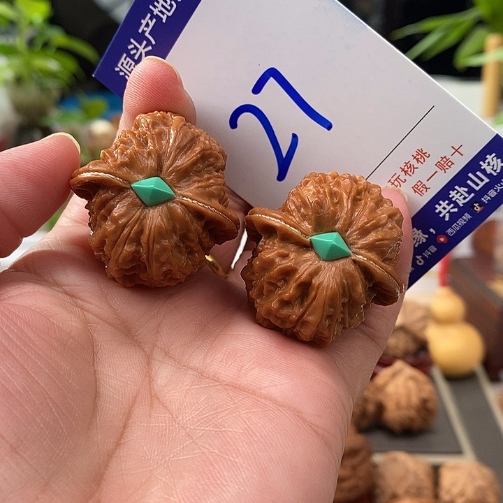把件文玩核桃35埋银线镶嵌手盘血麒麟27号