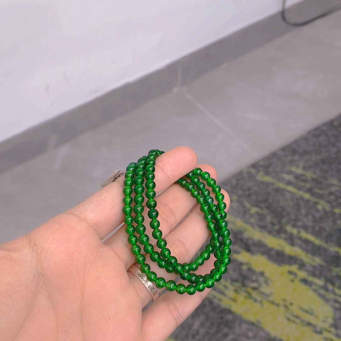 翡翠未镶嵌颈饰卡5