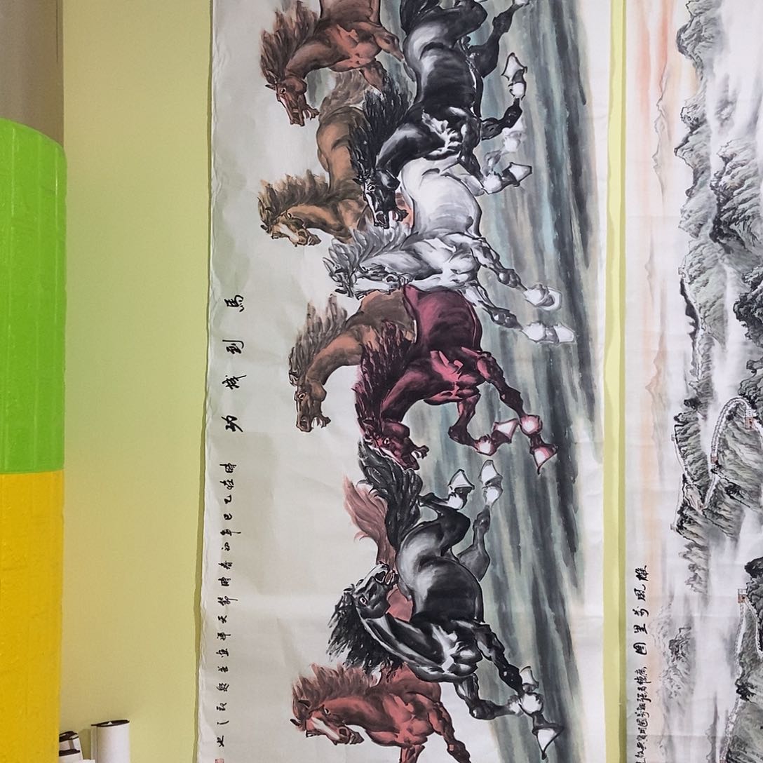 国画小八尺马到成功一副