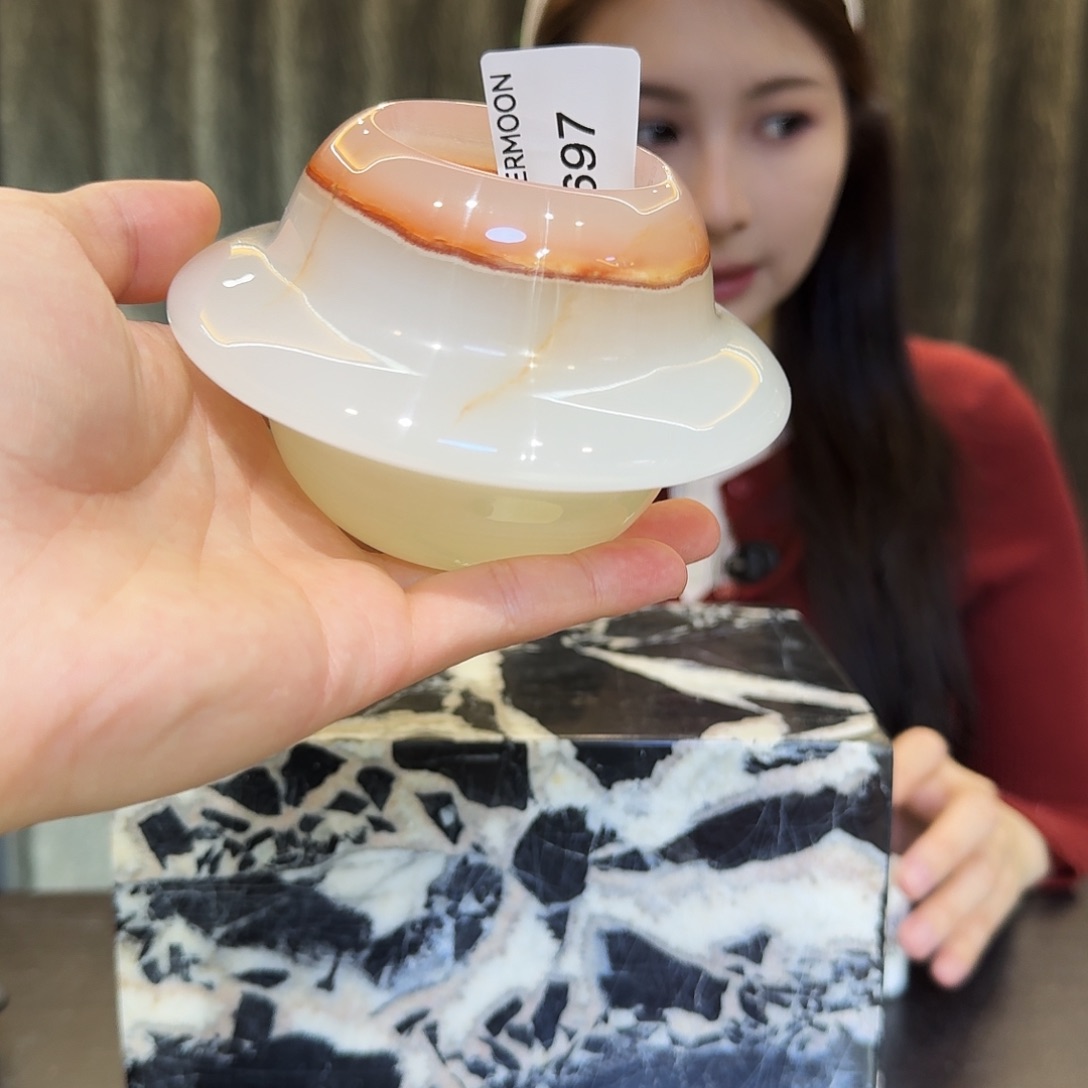 大理石697红花冰玉星球