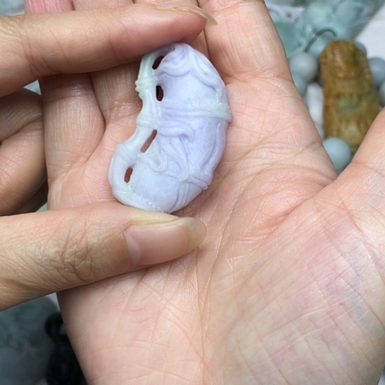 布***妞定制翡翠未镶嵌翡翠