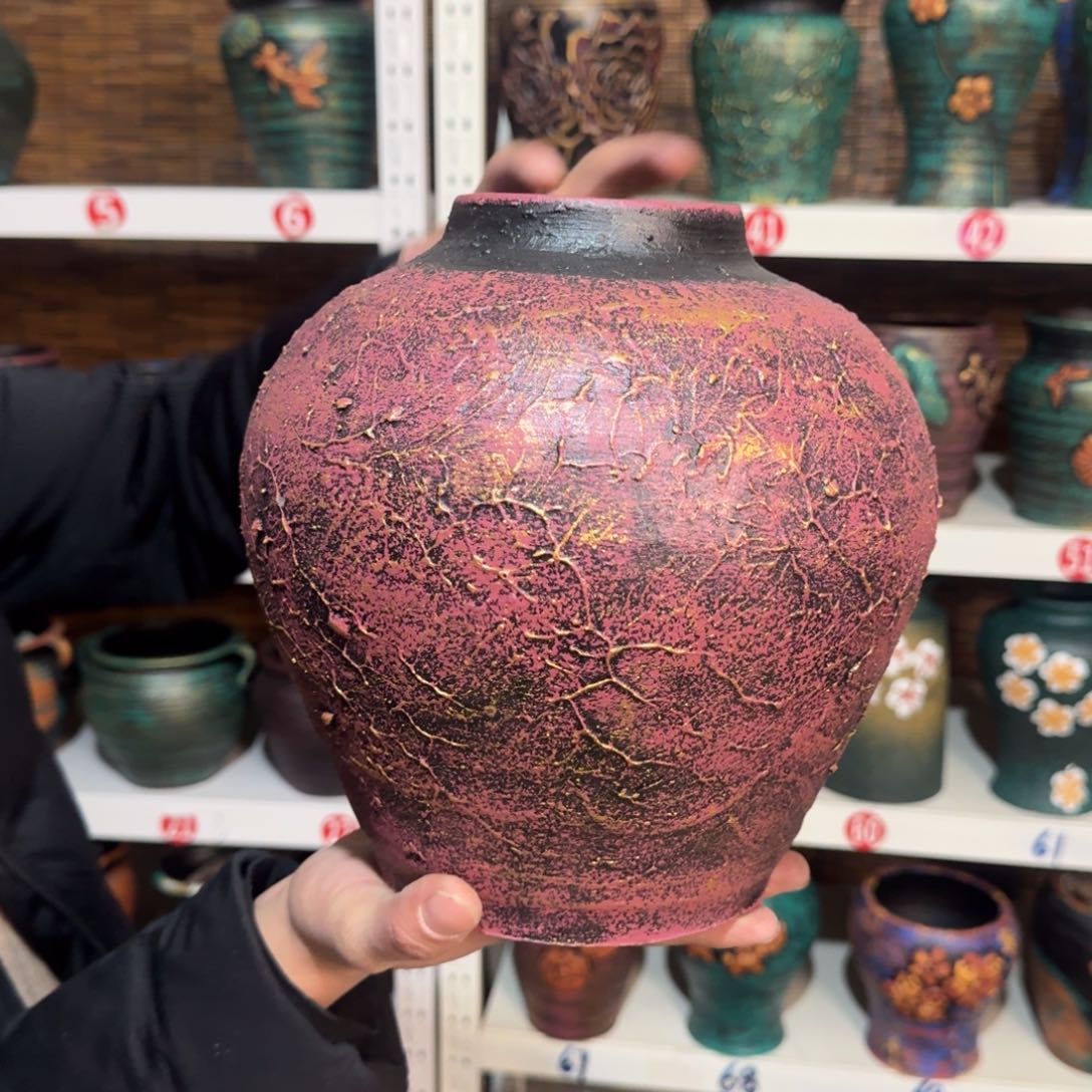 红陶红陶浮雕花盆炸炸炸