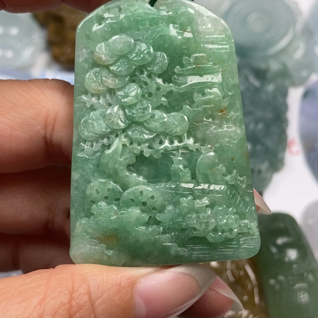 定制翡翠未镶嵌翡翠
