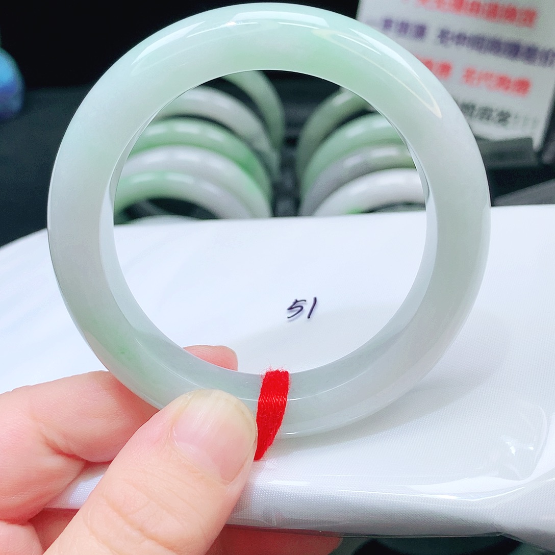 翡翠未镶嵌手镯269