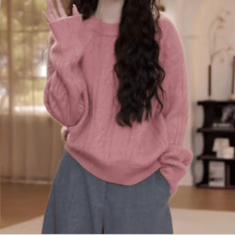 圆领扭花毛衣女秋冬慵懒风长袖针织衫