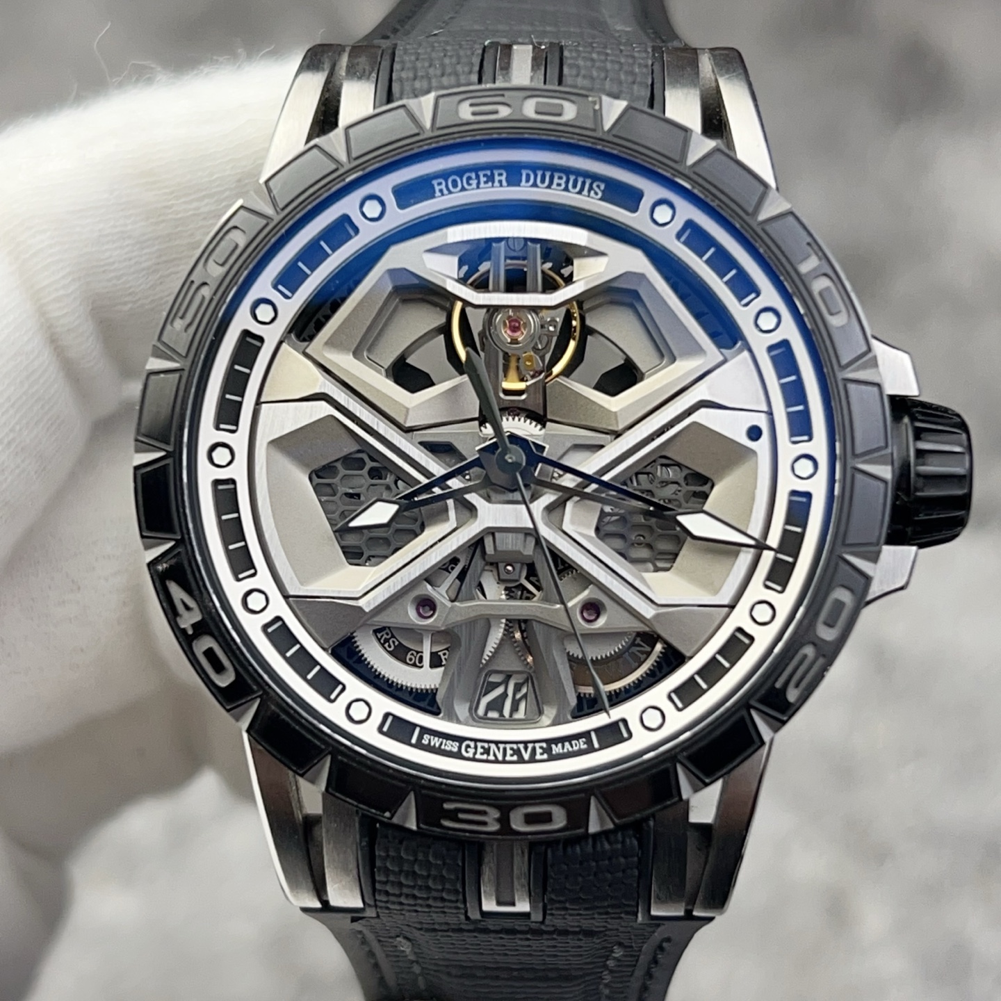 95新 ROGER DUBUIS/罗杰杜彼 RDDBEX0803/公价453000