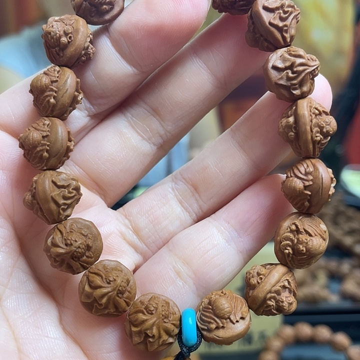 手串/手链橄榄核龙纹