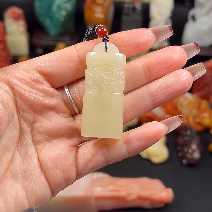 寿山石老性芙蓉石