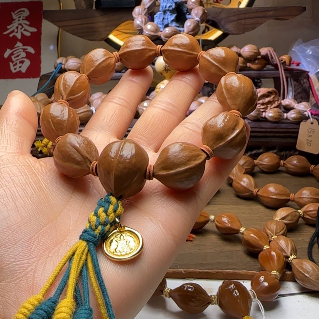 橄榄核手串杨****）1924梅林铁核