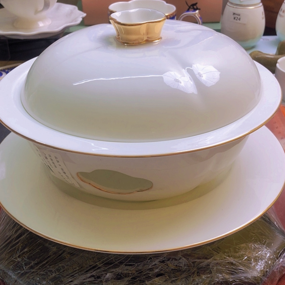 【闪购商品】瓷8寸高骨瓷四件套