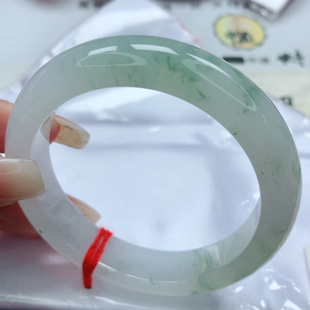 【闪购商品】翡翠手镯未镶嵌缅甸天然A货翡翠