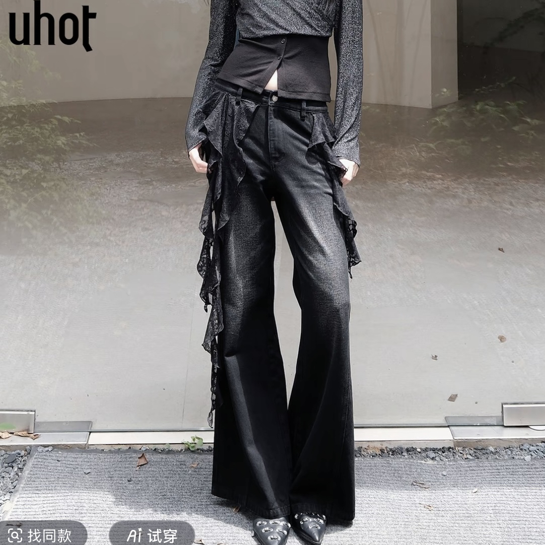 UHOT/诱货黑色蕾丝拼接牛仔喇叭裤显瘦显腿长秋冬新款 UWWA1K622M