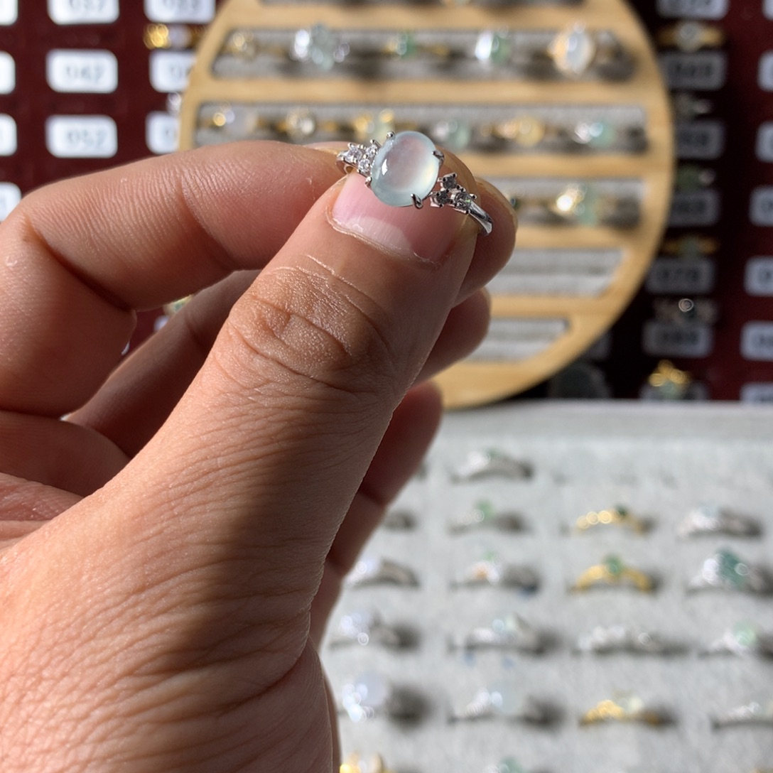 阿***钱翡翠银S925镶嵌戒指293