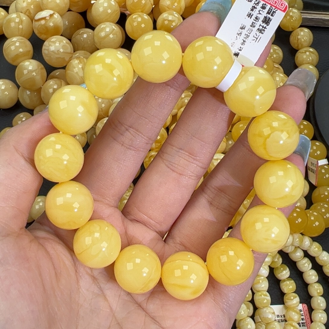琥珀未镶嵌手链28.7黄白蜡