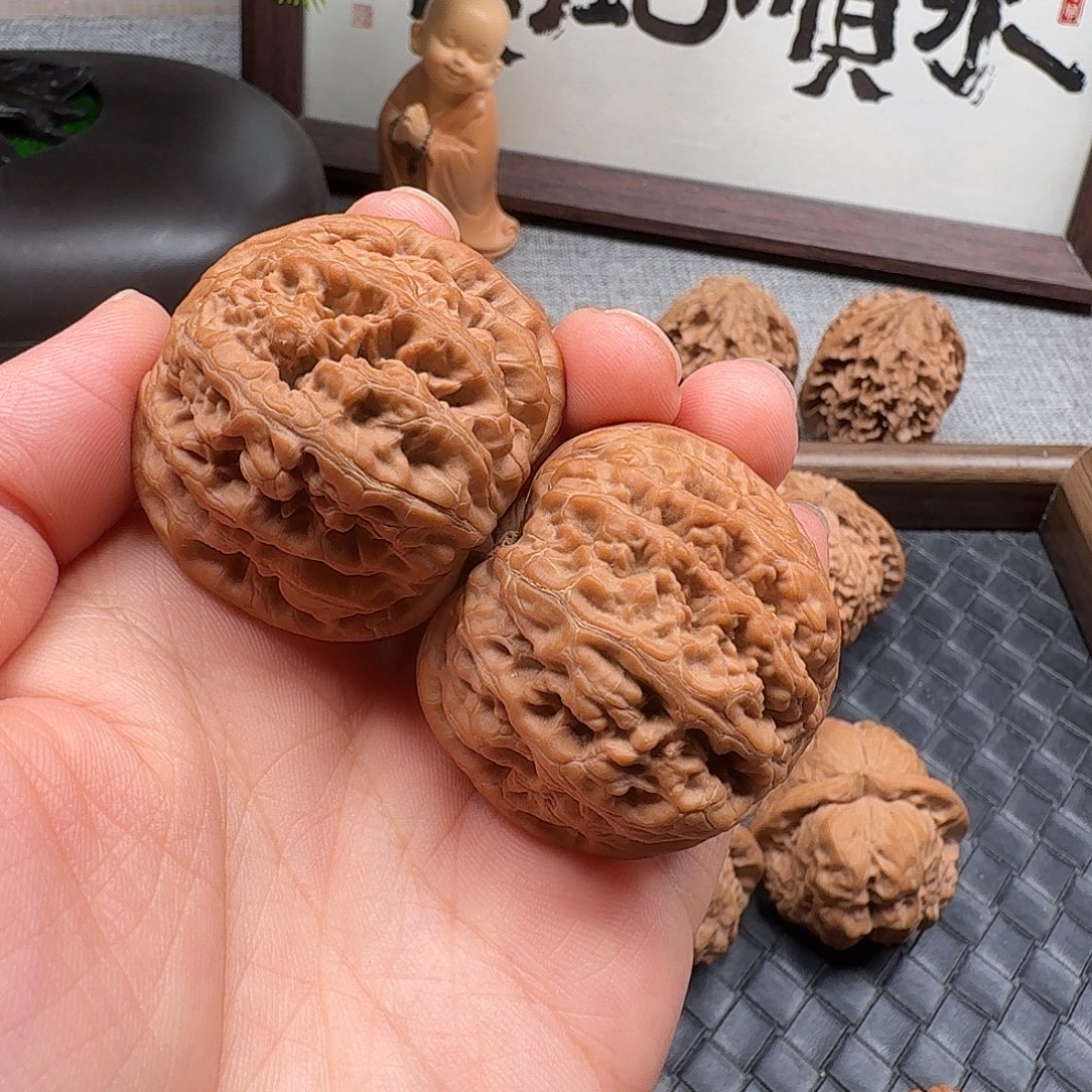 静***远文玩核桃吊坠全品粗筋41