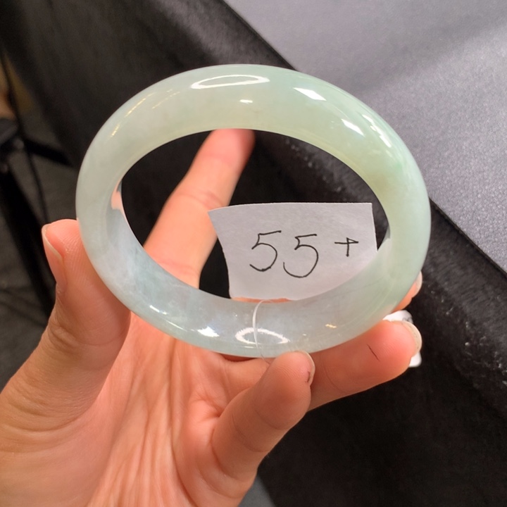 未镶嵌手镯翡翠手镯