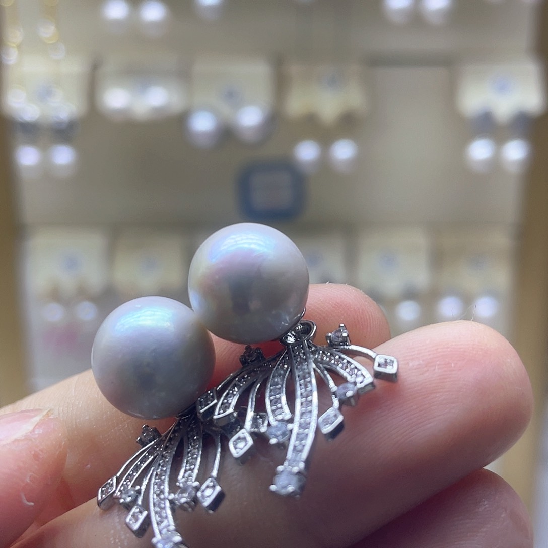 银S925镶嵌淡水珍珠耳饰