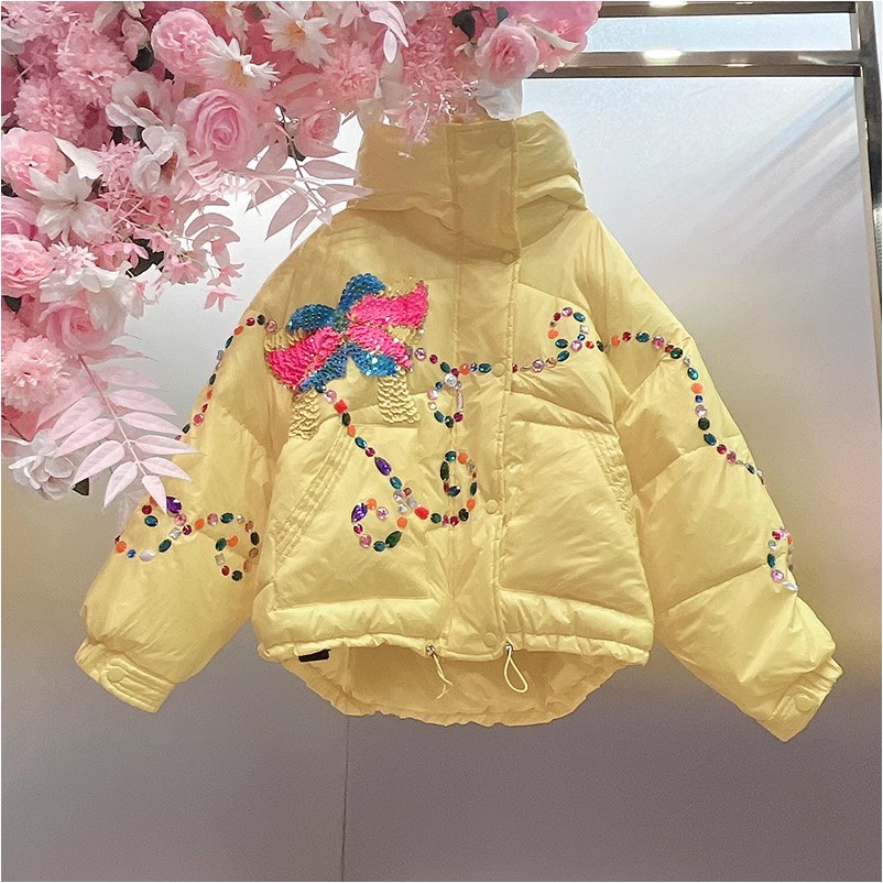 HH7251欧美风设计师2024秋冬新款钉钻刺绣亮片花朵连帽羽绒外套女