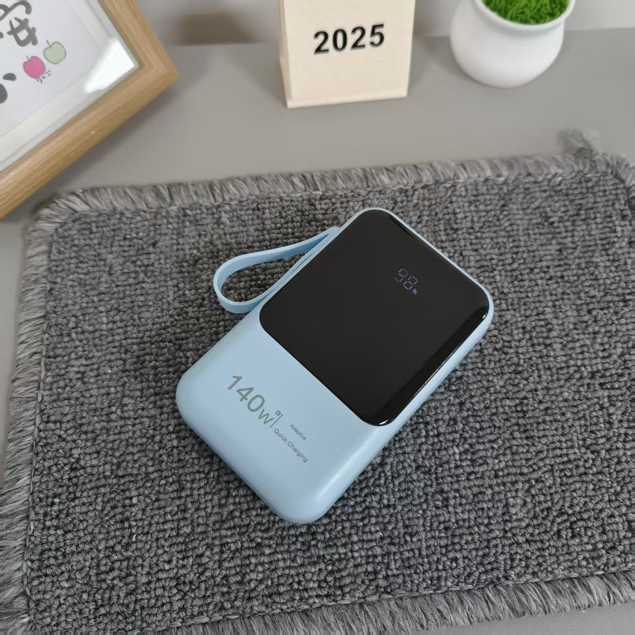 2万毫安大容量充电宝KX106自带线大镜面移动电源