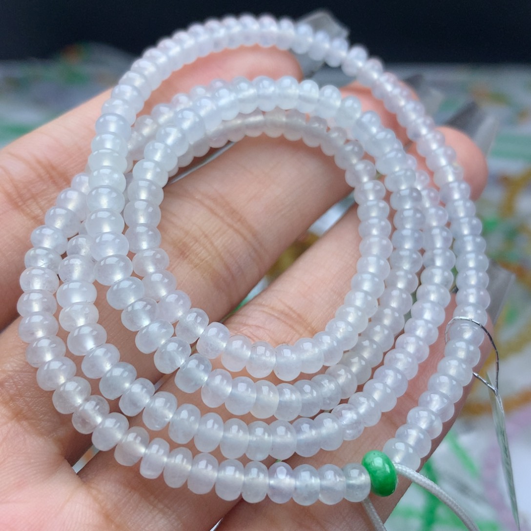 翡翠手链未镶嵌卡