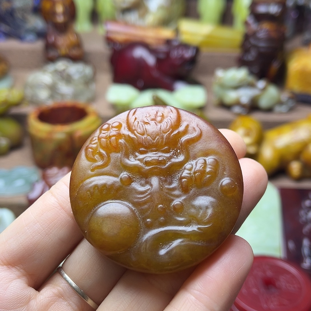 白玉菩提吊坠99。。