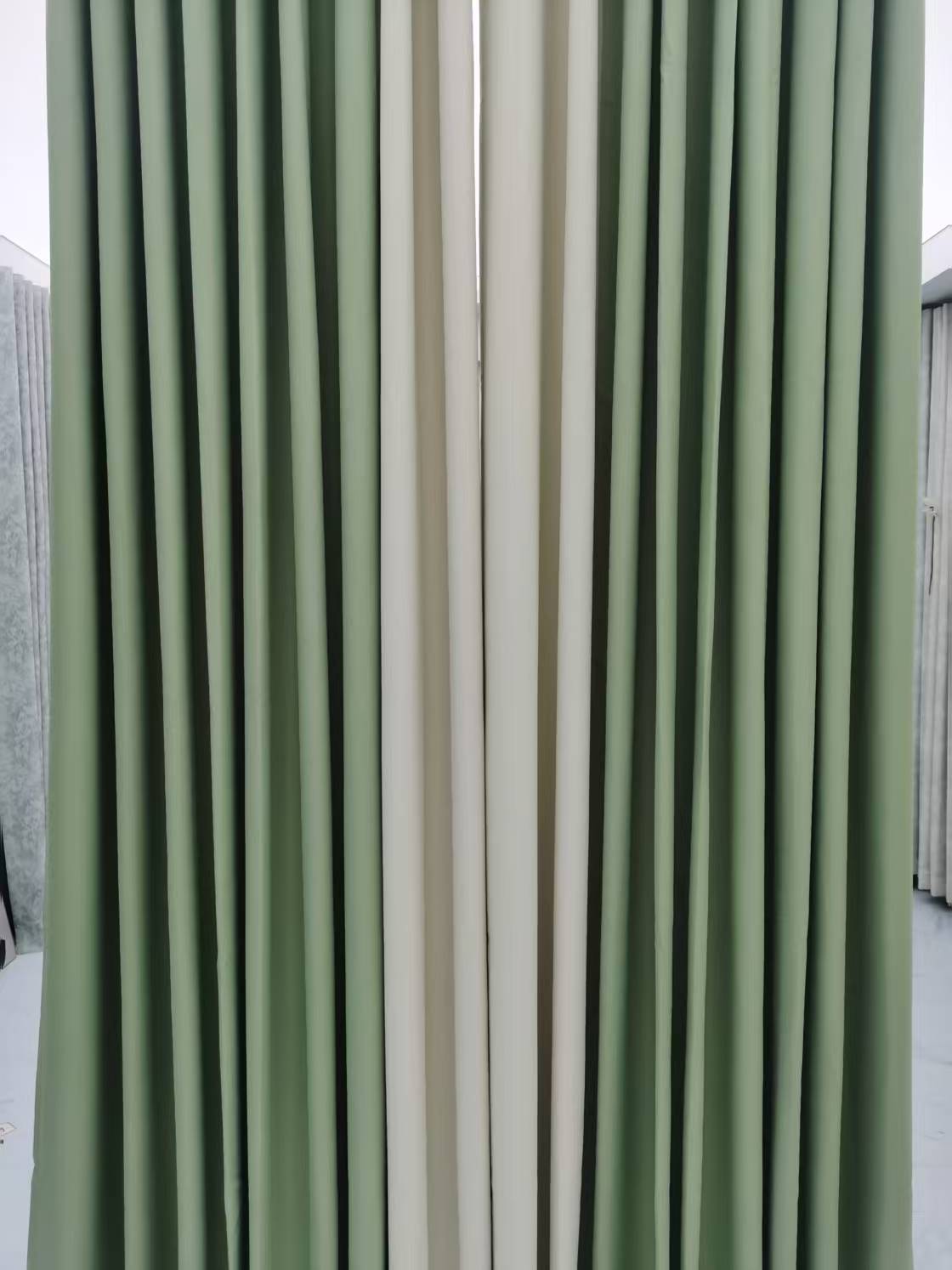 J双面抹茶绿+奶油白高端成品窗帘一套二片打孔挂钩