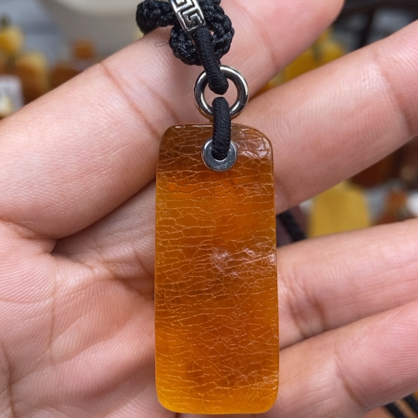 【闪购商品】未镶嵌颈饰琥珀