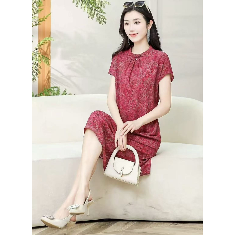 红-闪耀  夏季时尚轻奢亲肤透气中长款连衣裙10053-1