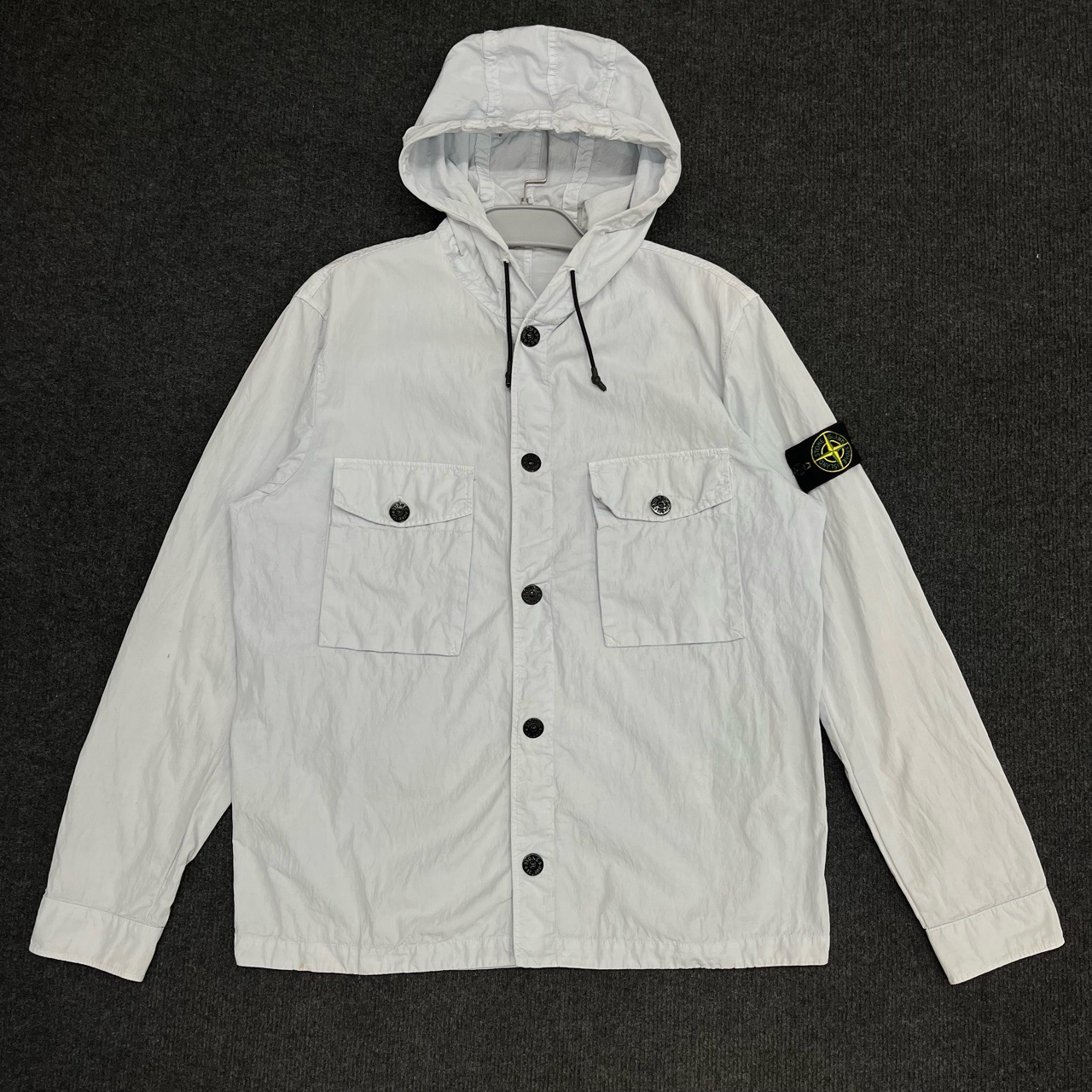 99新 STONE ISLAND SINCE/石岛 天蓝冲锋衣外套/98新/尺码L