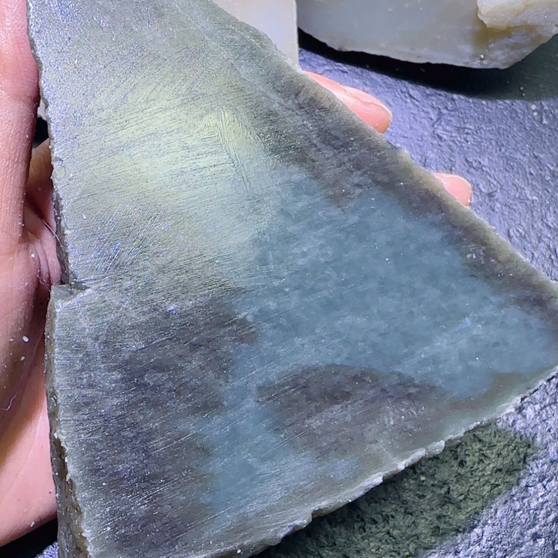 和田玉未镶嵌珠宝半成品