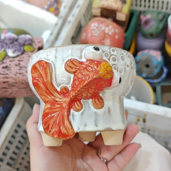 你好，直播间产品凑满15元发货，快递3块包材1.5人工1.5，发一单出去