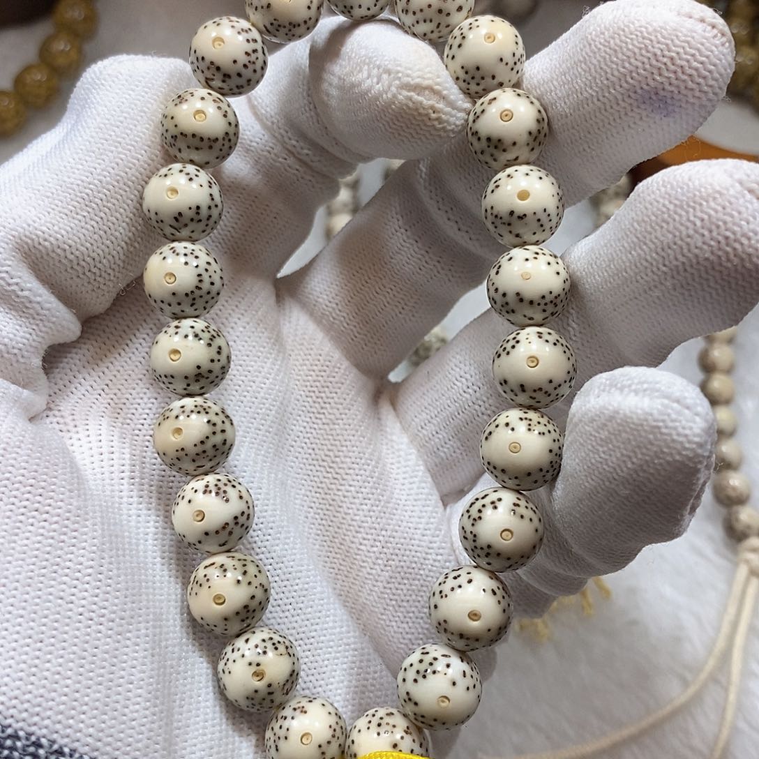 星月菩提手串骨瓷白10