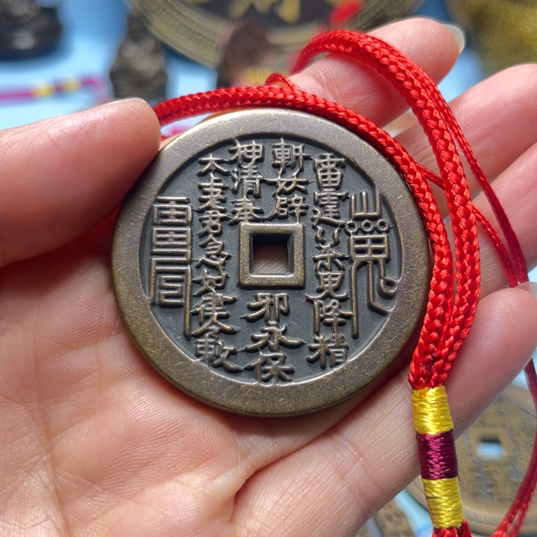 铜现场下单经典山花加厚