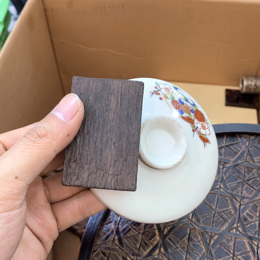 瓷片哈哈哈哈哈哈