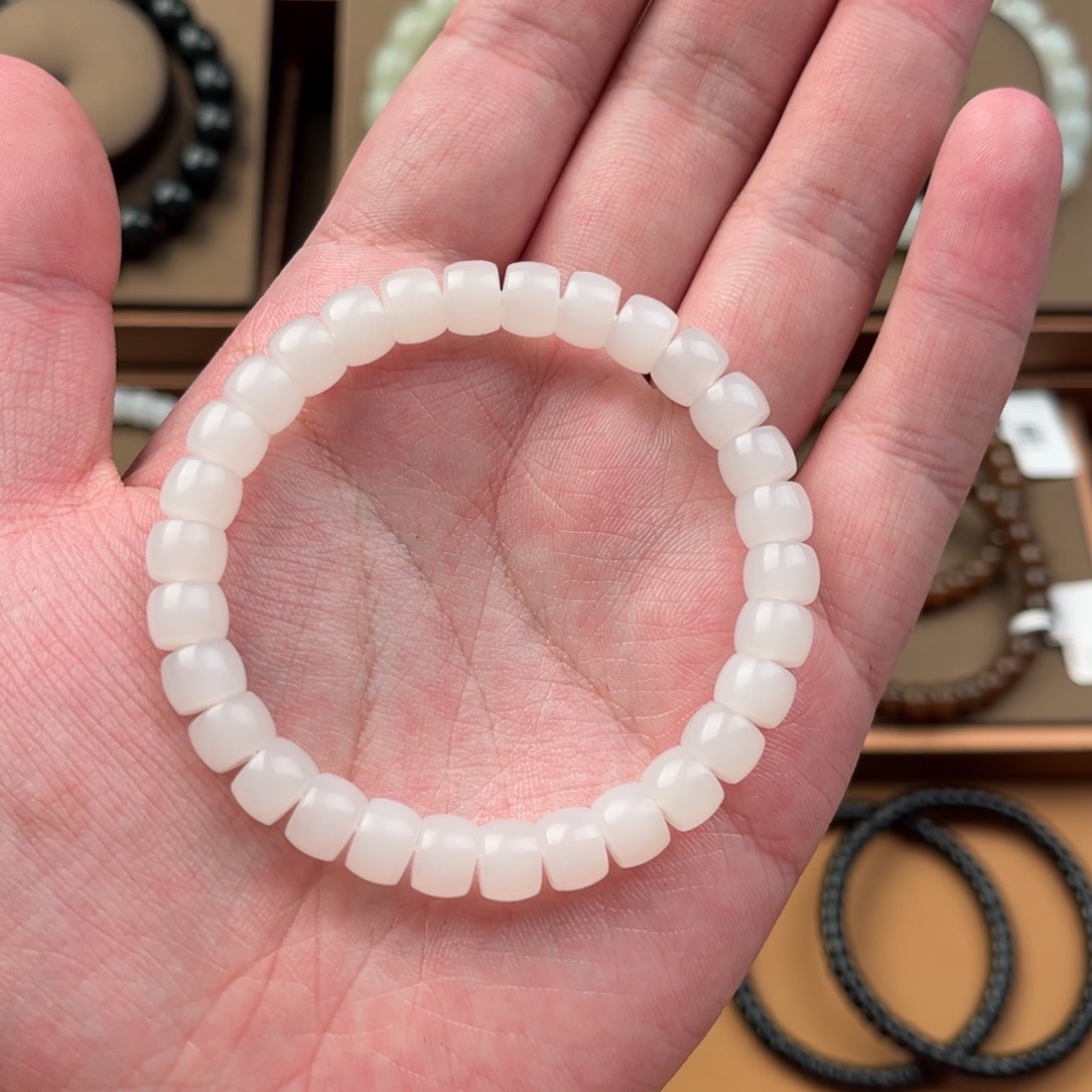 手链未镶嵌和田玉