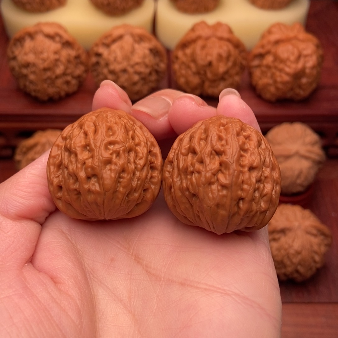 桃核把件野生铁锤妹妹33