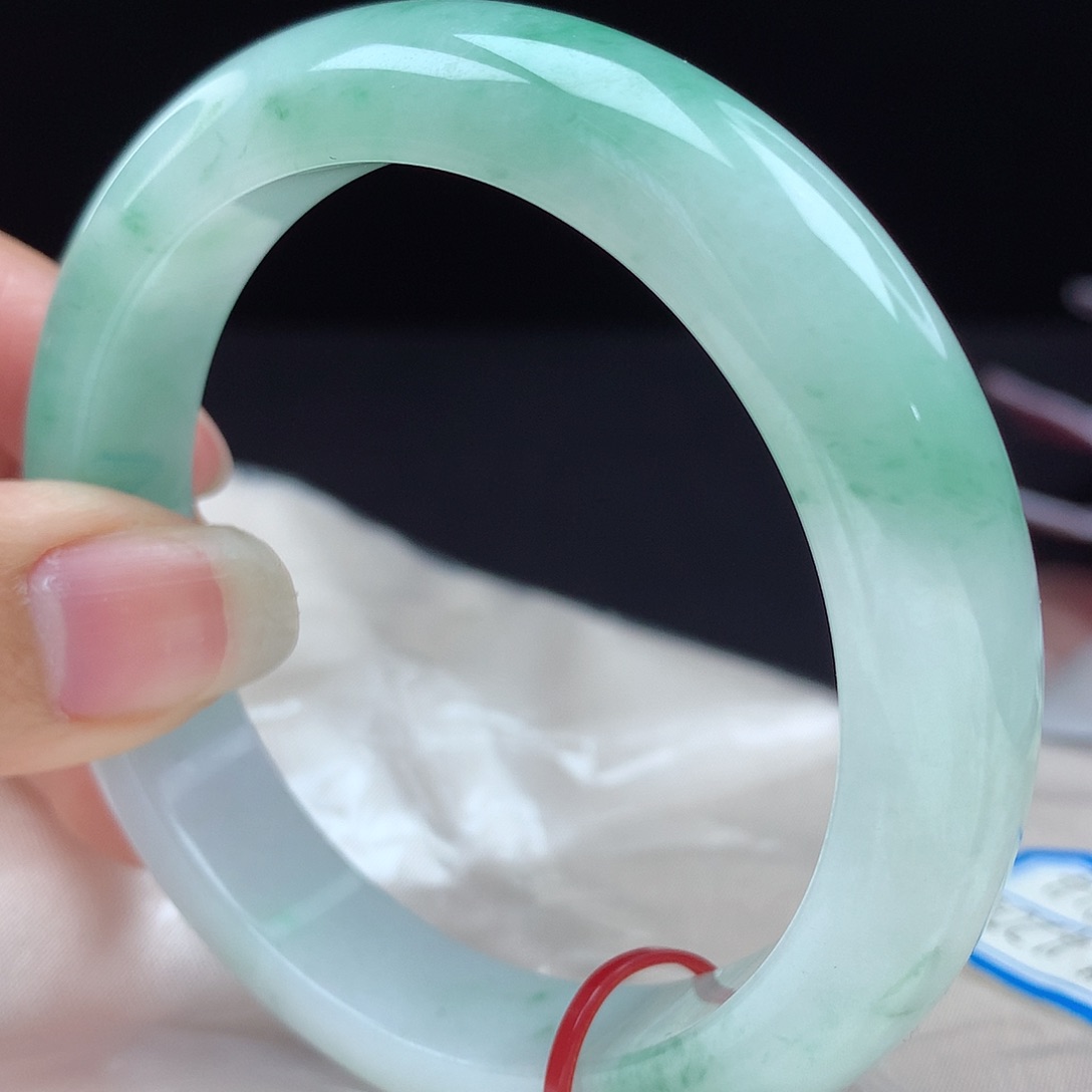 未镶嵌手镯翡翠96814；