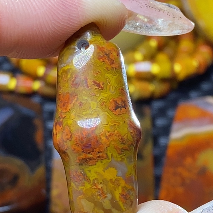 玛瑙/玉髓颈饰未镶嵌