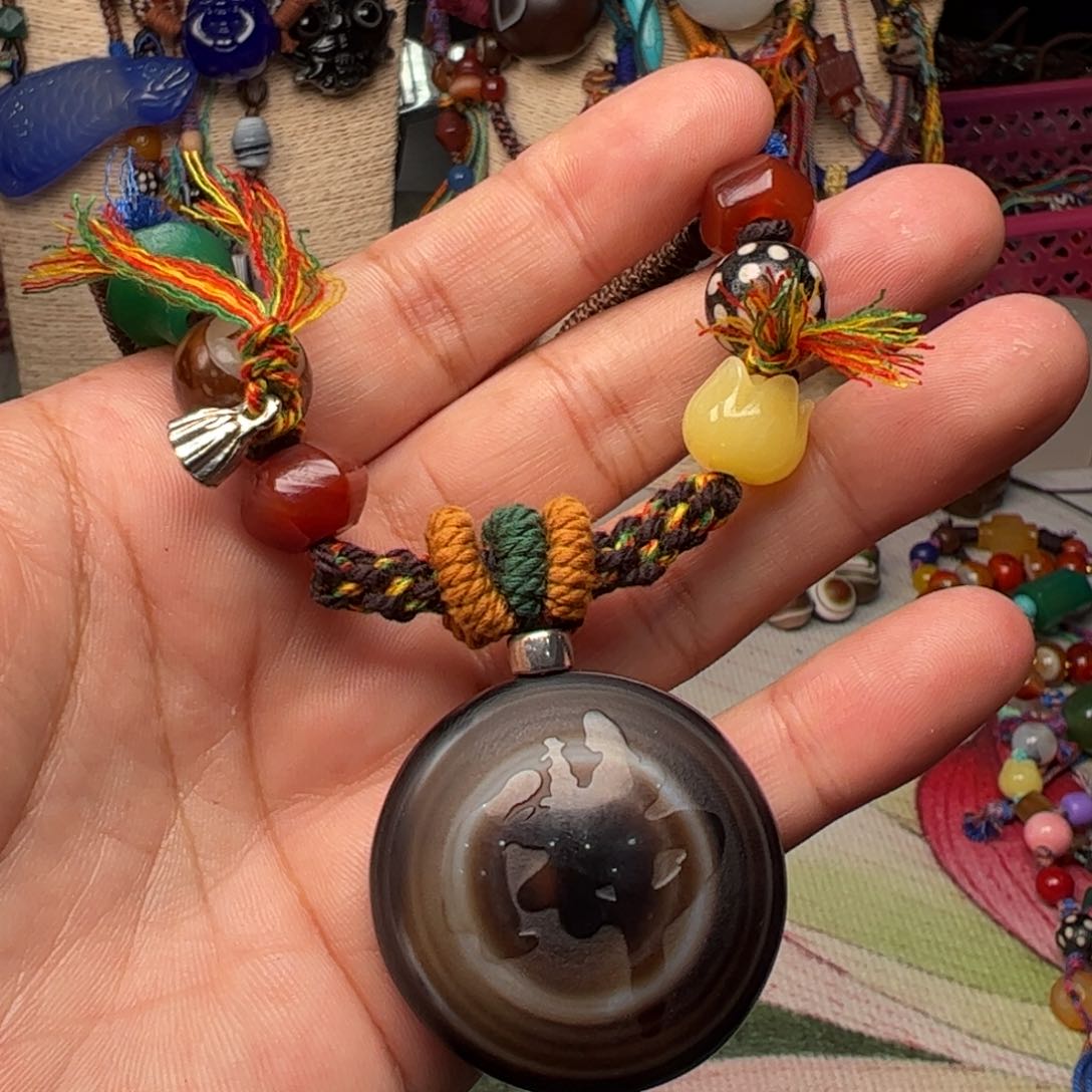 玛瑙/玉髓颈饰未镶嵌